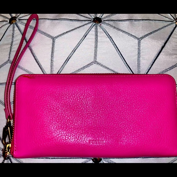 Women’s FOSSIL PINK WALLET - Picture 2 of 4